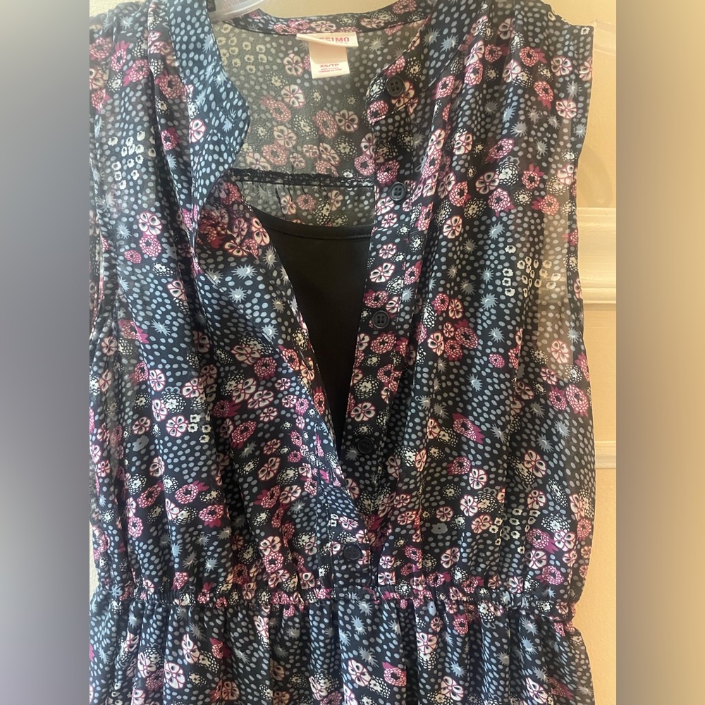 WOMENS  dress!  Like New!